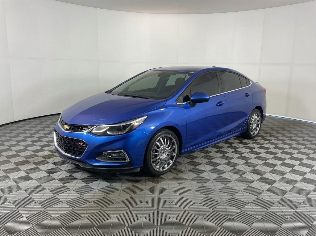 2017 Chevrolet Cruze LT FWD 4D Sedan